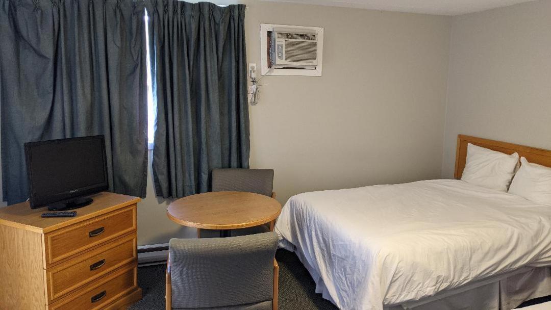 Valois Motel&Restaurant Mattawa Extérieur photo